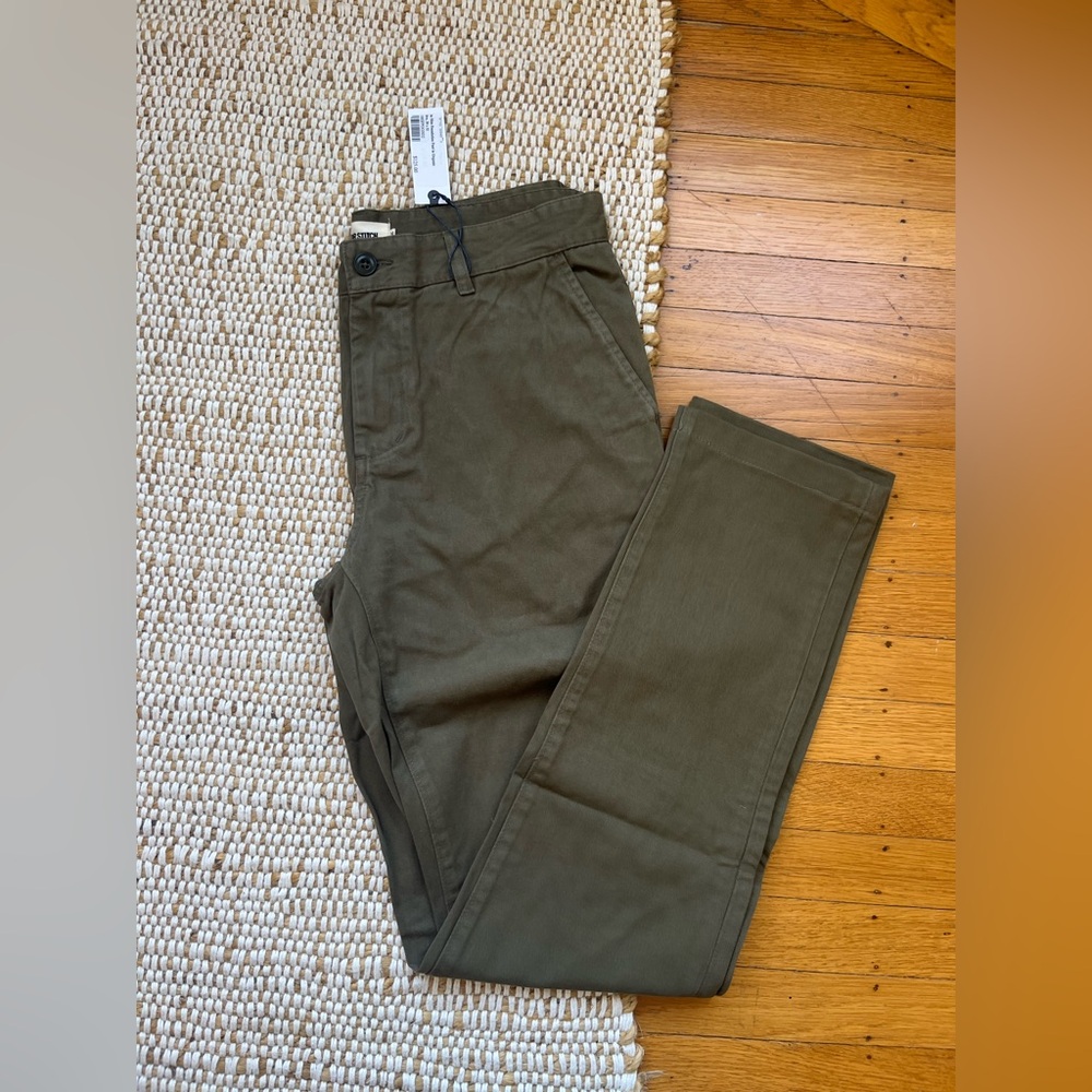 Taylor Stitch The Democratic Foundation Pant in Olive